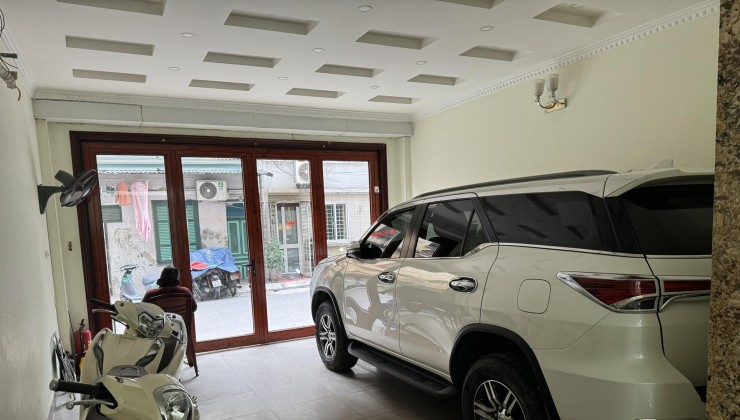 Cho thuê mặt bằng kinh doanh phố Hồng Phúc, tổng 160m², 2 tầng, MT 5m, giá 32 triệu (có TL).